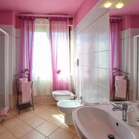 Lovely In Fraz Loccolle S Paolo