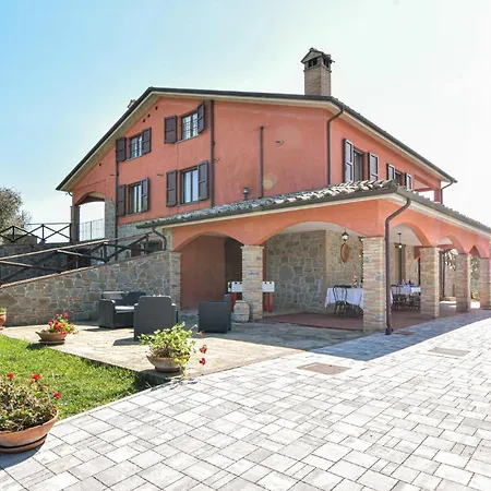 Semesterbostad Lovely In Fraz Loccolle S Paolo *