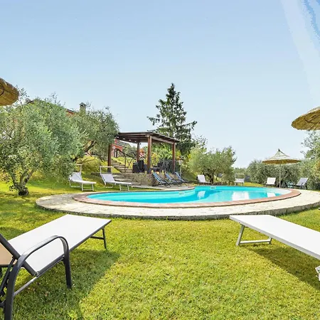 Semesterbostad Lovely In Fraz Loccolle S Paolo *